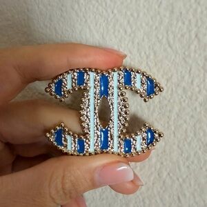 💙Chanel CC Enamel Brooch – Blue & White Striped🤍